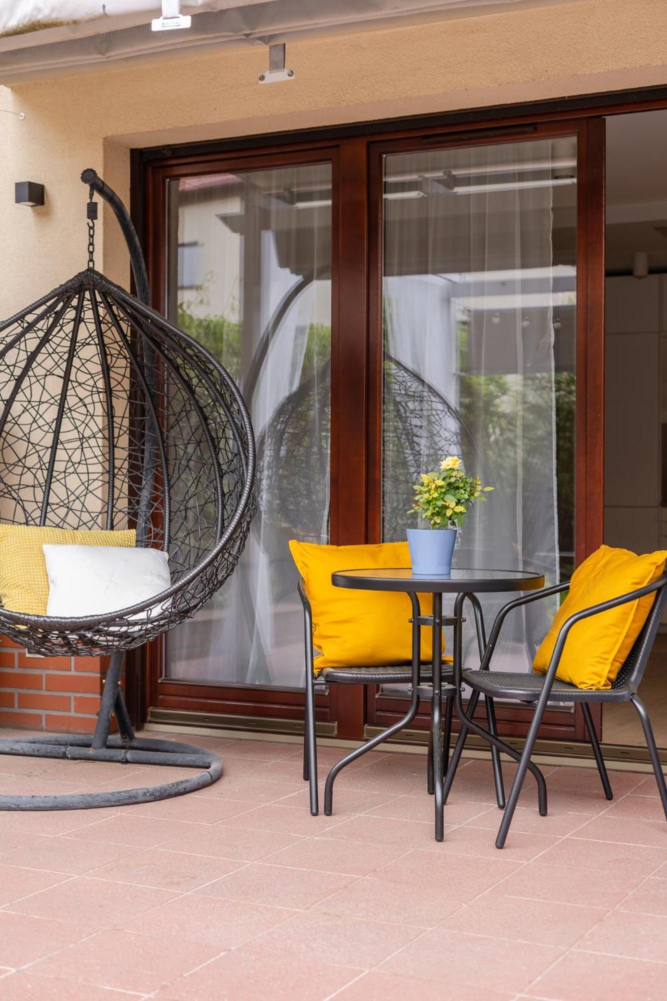 Rentplanet - Apartament Partynice Apartment Wroclaw Exterior photo